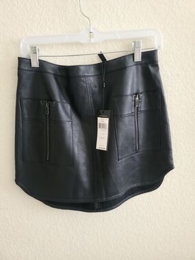 BCBGMaxAzria Black Faux Leather Mini Skirt with Front Zip Pockets